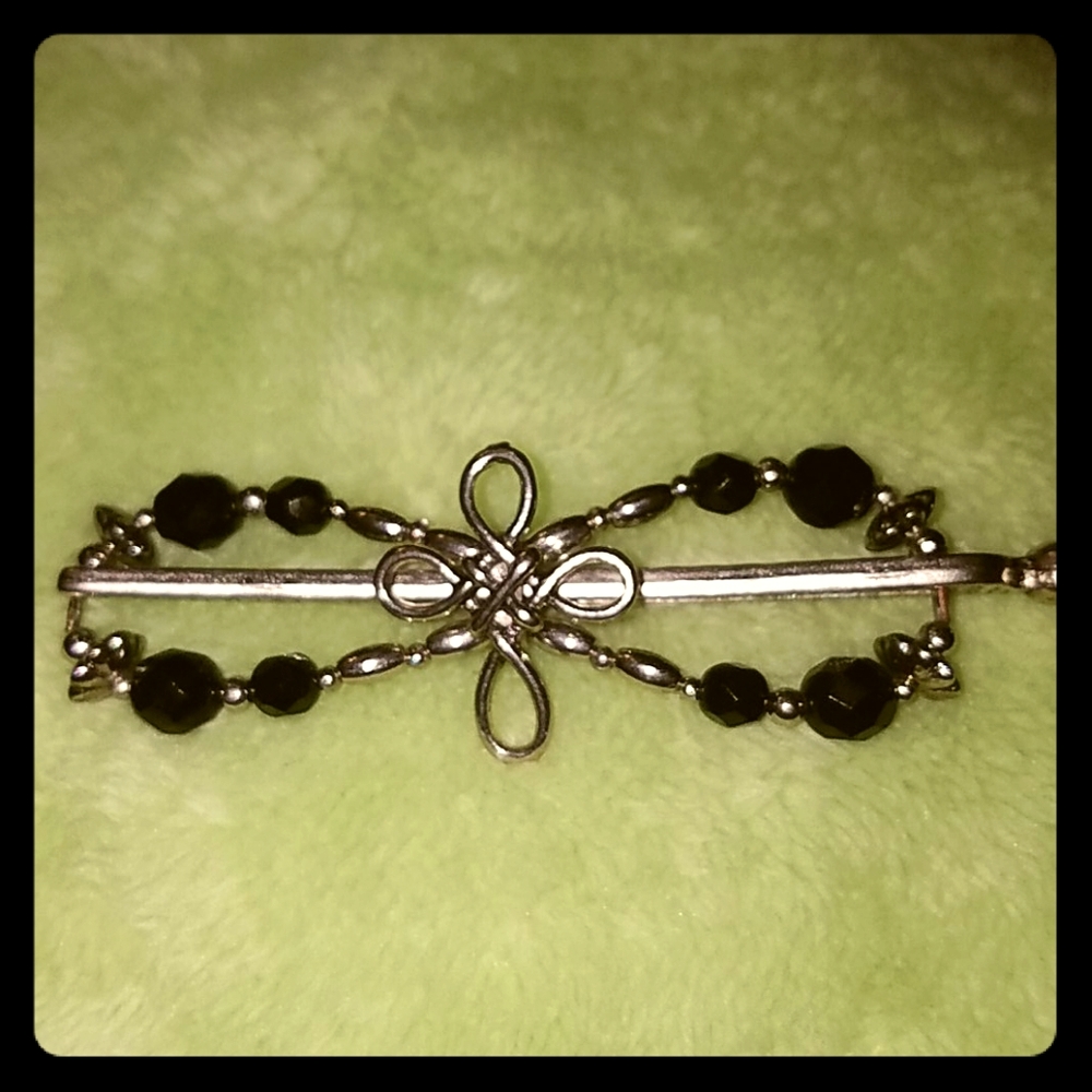 Black and silver cross hair pin